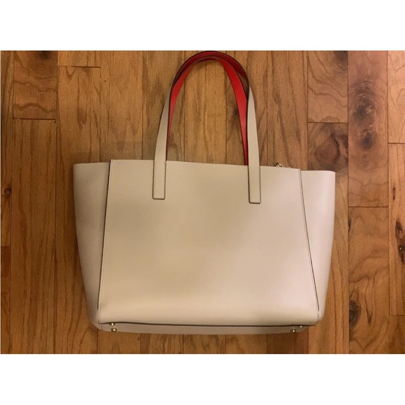 ♠️KATE SPADE ♠️ LEATHER TOTE ♠️ - Picture 3 of 9